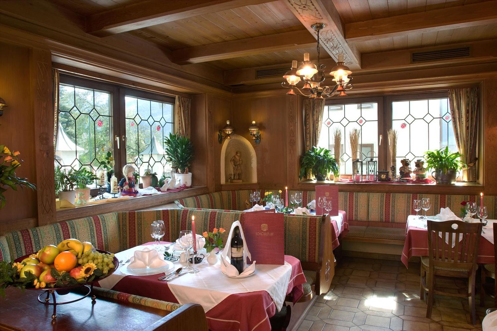 Hotel Dorfgasthof Schloesslstube Stuhlfelden Kültér fotó
