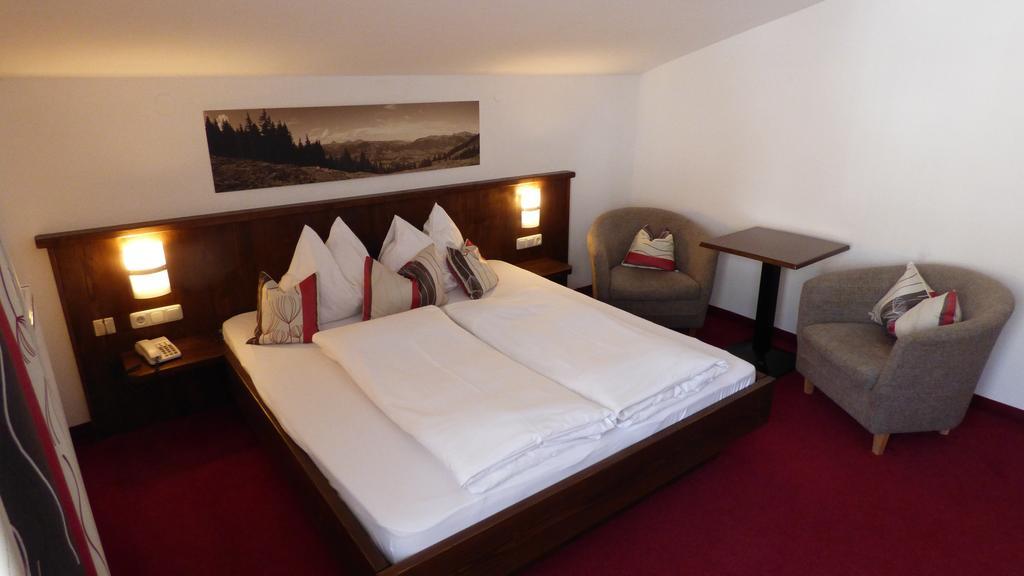 Hotel Dorfgasthof Schloesslstube Stuhlfelden Kültér fotó